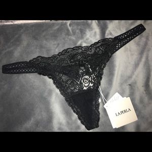 🌟La Perla || NWT Black Lace Thong 🌟